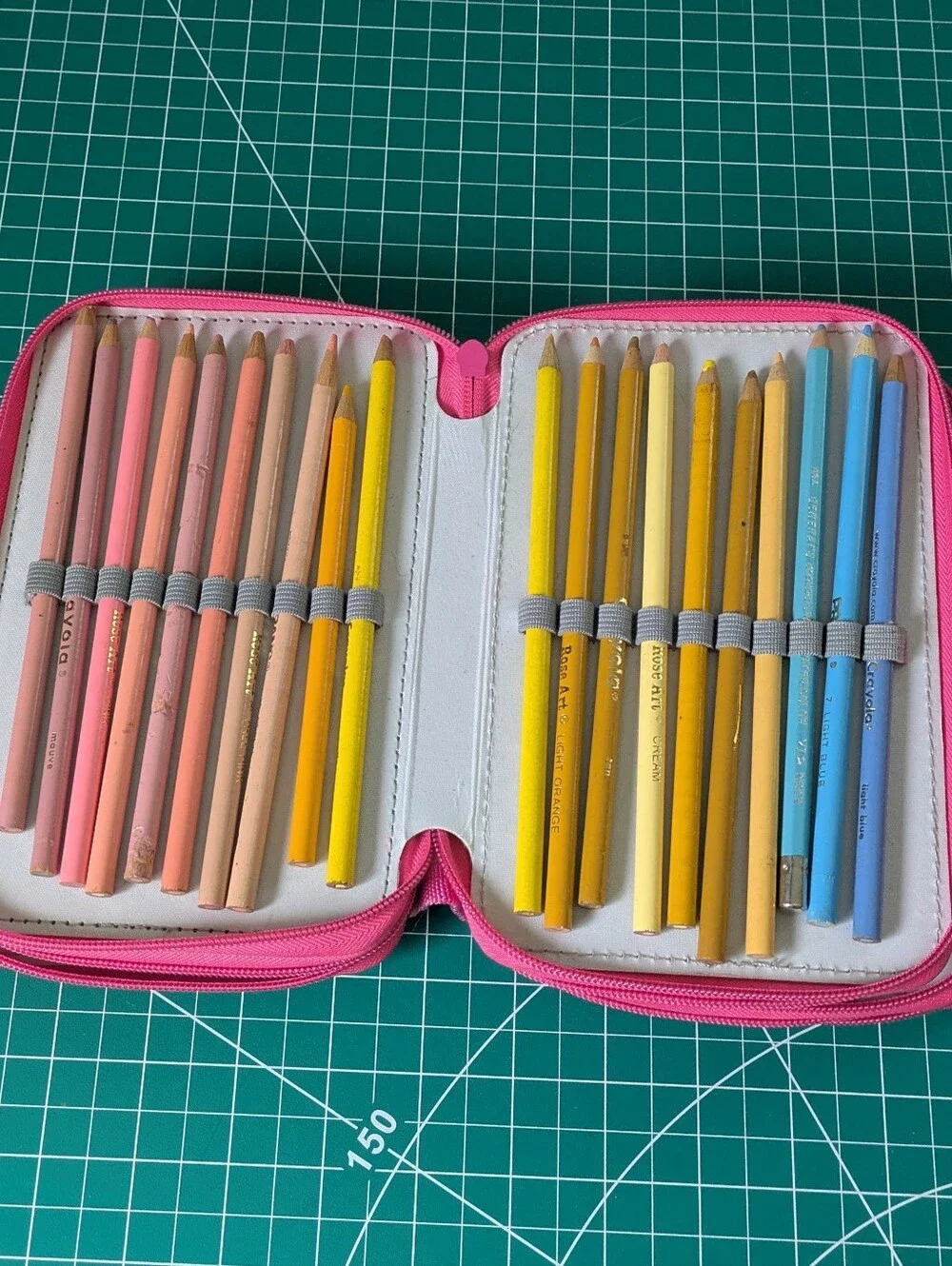 N/A pink zippered